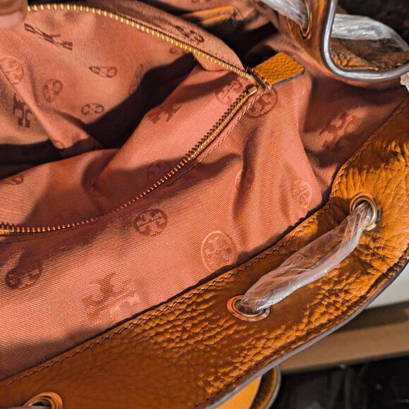 Tori Burch  Leather Back pack - Picture 2 of 7